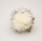 Czapka Damska z 100% Wełny Merino z Pomponem – Ecru